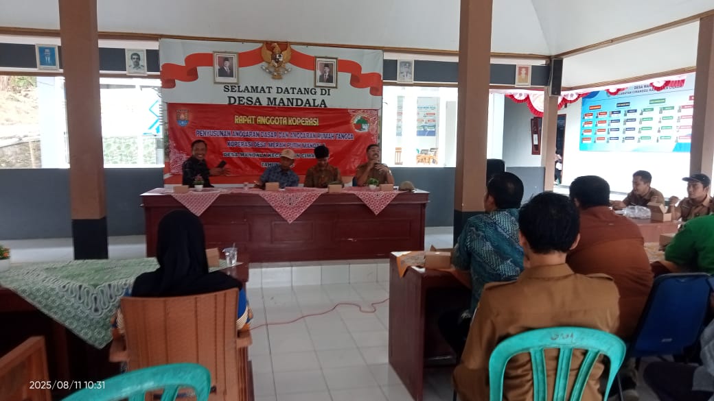 Rapat Anggota Koperasi Desa Merah Putih Mandala Kecamatan Cimanggu | Penyusunan Kembali Anggaran Dasar KDMP