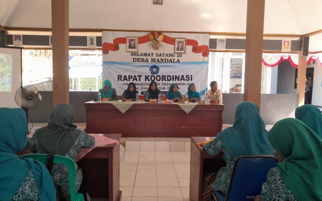 Rapat Koordinasi Tim Penggerak PKK se-Kecamatan Cimanggu di Desa Mandala